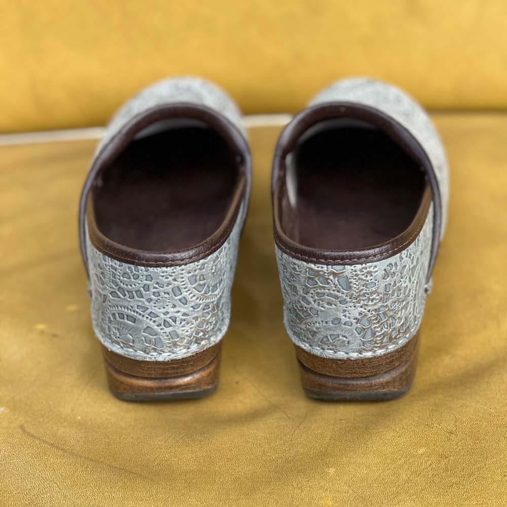 Dansko XP Pro Blue Chambray Lace Nubuk Clogs Sz 39 - Picture 3 of 4